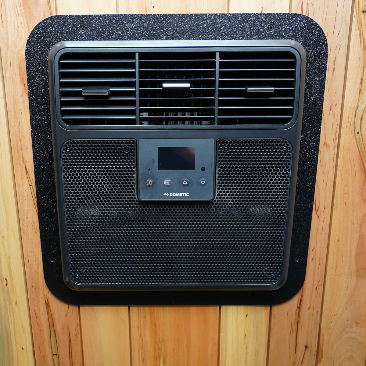 Dometic - CoolAir 2000 12v air conditioner